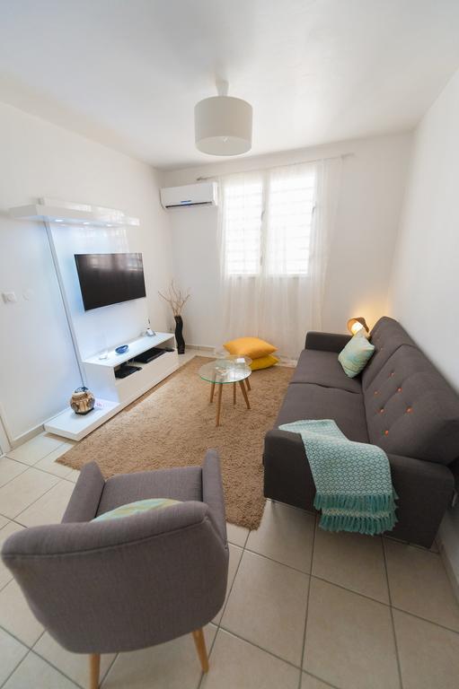 Locastudio - Carambole Sainte-Anne  Bagian luar foto